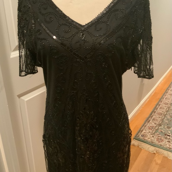 NWOT Ladies roaring 20’s era dress in black. Black sequins and fringe. Size XL - Picture 3 of 7